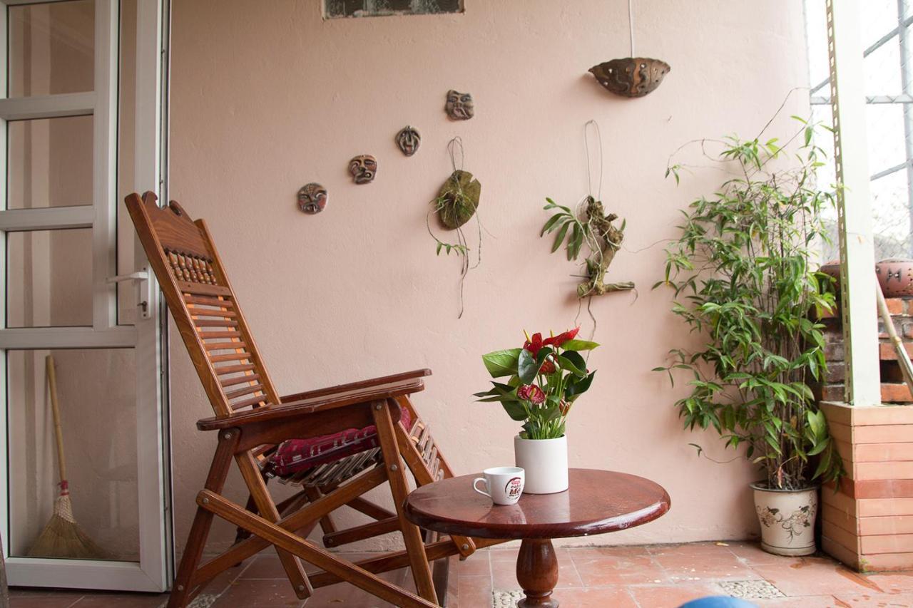 Kota's House Homestay Hue Bagian luar foto